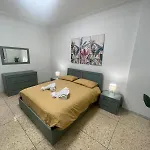 Mondovi 27 Guest House - Ponte Lungo Station